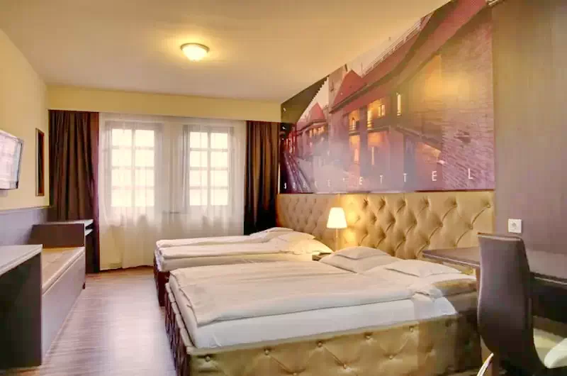 Gyula / Corvin Hotel *** & Apartmanok Jula 121062 thumb