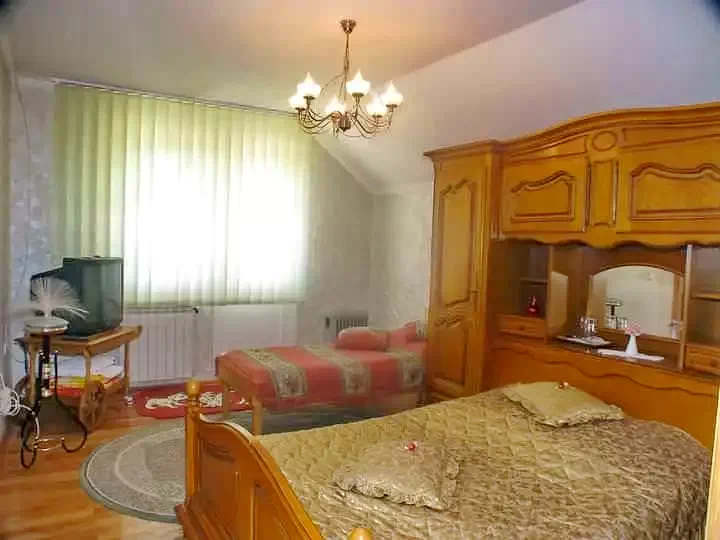 Targu Neamt -  Vila Vlad Târgu Neamț 610949 thumb