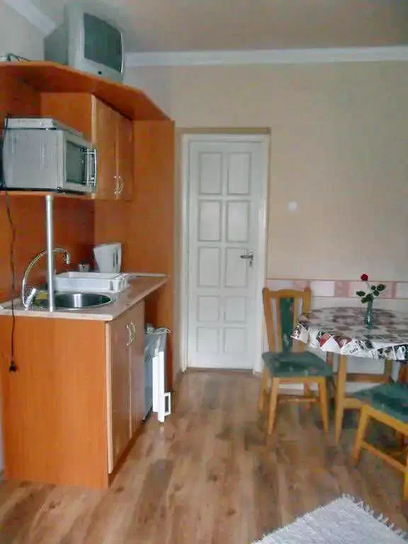 Hajdúszoboszló / Emese Apartman  Hajdúszoboszló 193809 thumb