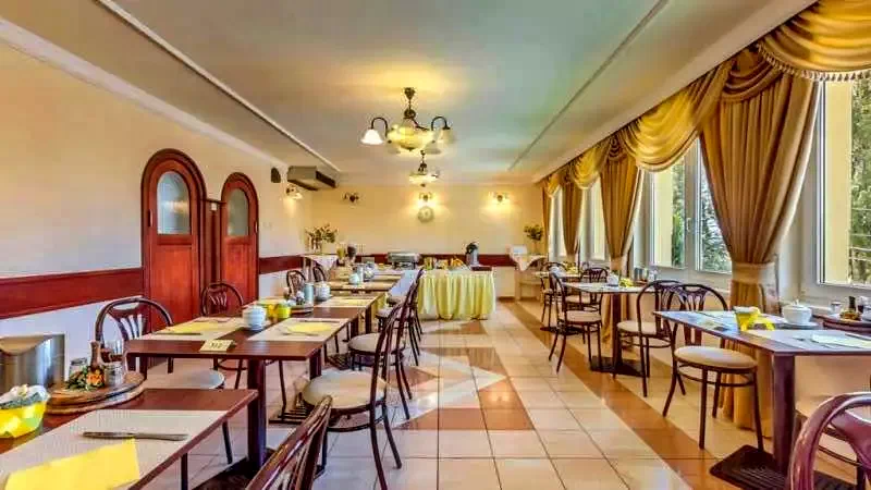Miskolctapolca / Kolibri Hotel Miskolc 259244 thumb