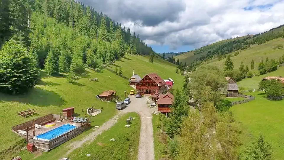 Lunca de Jos - Pensiunea Baia Tradițională Muhos**|Gyimesközéplok - Muhos Pataki Népi Fürdő Panzió*** Gyimesközéplok 630626 thumb