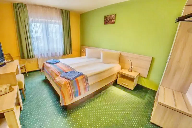 Hotel Apollo Sângeorgiu de Mureș 571512 thumb