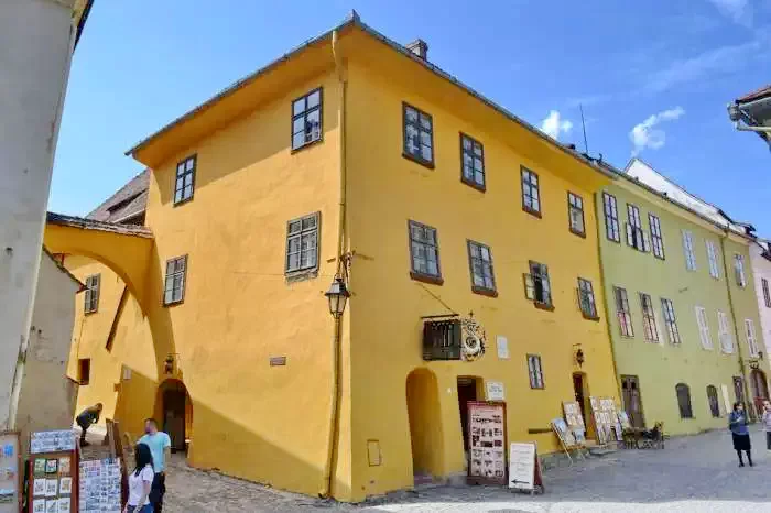 Sighișoara - Pensiunea Casa Kuhn**** | Segesvár - Casa Kuhn Panzió**** Segesvár 368939 thumb