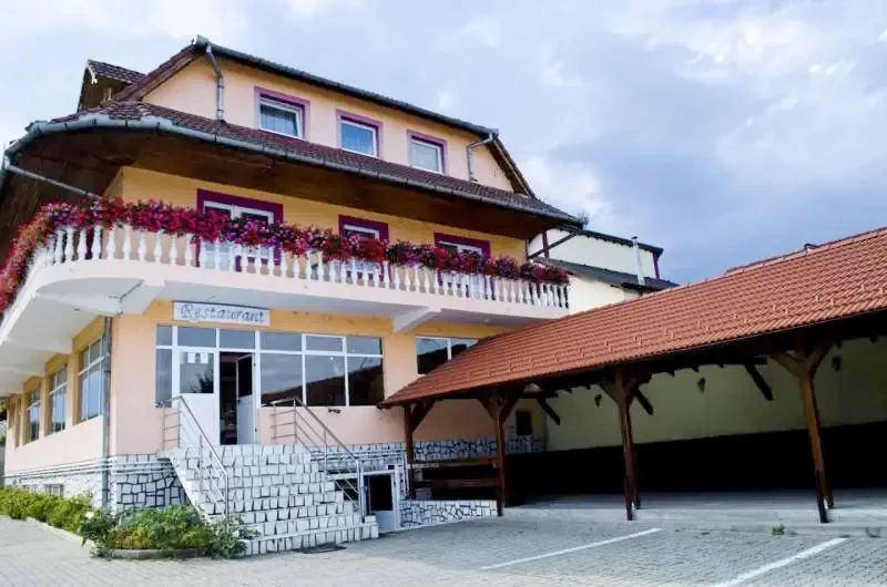 Selimbar - Motelul Dracula Șelimbăr 561225 thumb