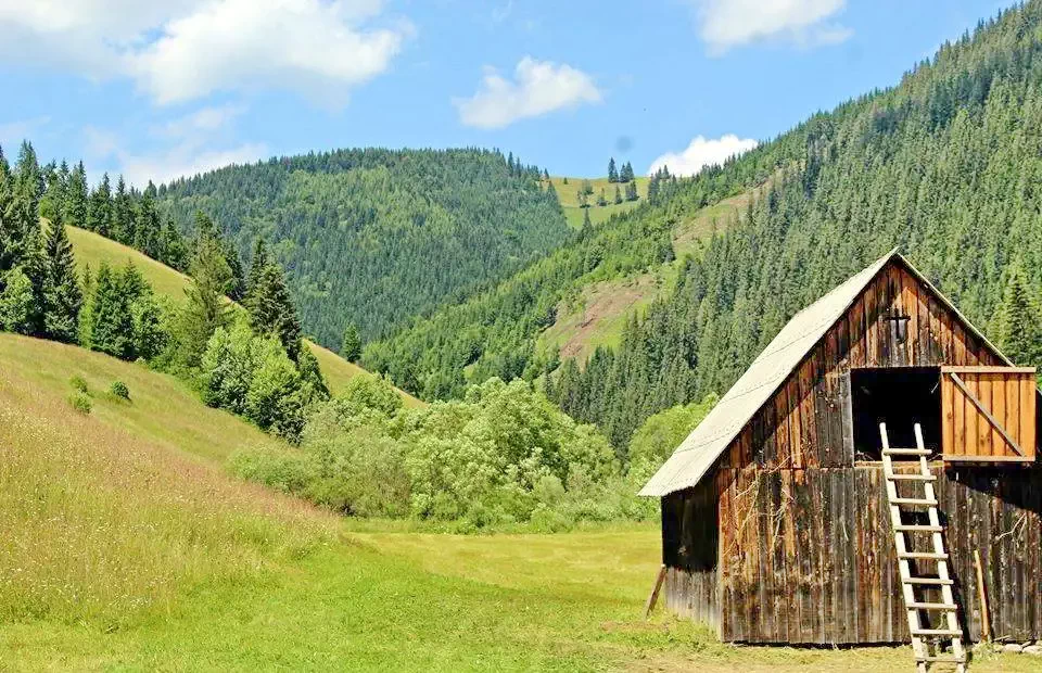 Vărșag - Cabana Baksa József** | Székelyvarság - Baksa József Kulcsosház** Székelyvarság 437298 thumb