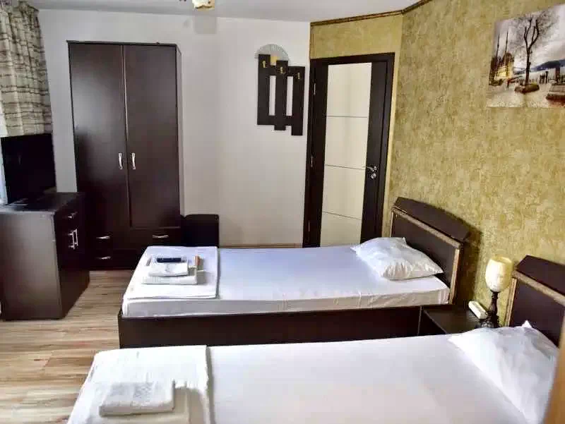 Vălenii de Munte Cazare | Motel (K0583-7) Imaginea poate fi supusă drepturilor de autor. Se recomandă contactarea titularului drepturilor.