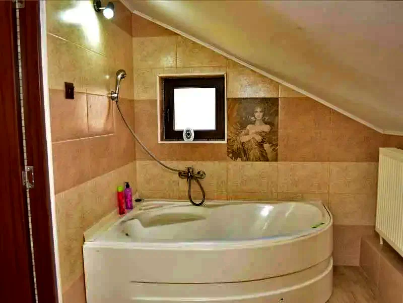  Szállás | Motel (K0583-22) A kép szerzői jogvédelem alatt állhat. Javasolt a kapcsolatfelvétel a jog tulajdonossal.