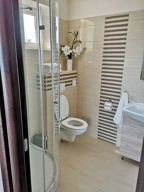 Hajdúszoboszló Szállás | Motel (K0689-11) A kép szerzői jogvédelem alatt állhat. Javasolt a kapcsolatfelvétel a jog tulajdonossal.