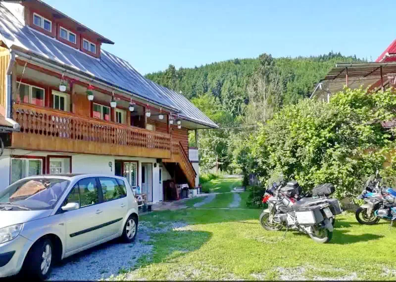 Albac Cazare | Motel (K0031-17) Imaginea poate fi supusă drepturilor de autor. Se recomandă contactarea titularului drepturilor.