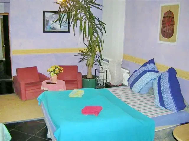 Mișcolț Cazare | Motel (K0764-28) Imaginea poate fi supusă drepturilor de autor. Se recomandă contactarea titularului drepturilor.