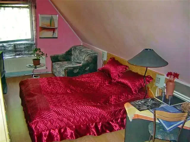 Mișcolț Cazare | Motel (K0764-31) Imaginea poate fi supusă drepturilor de autor. Se recomandă contactarea titularului drepturilor.