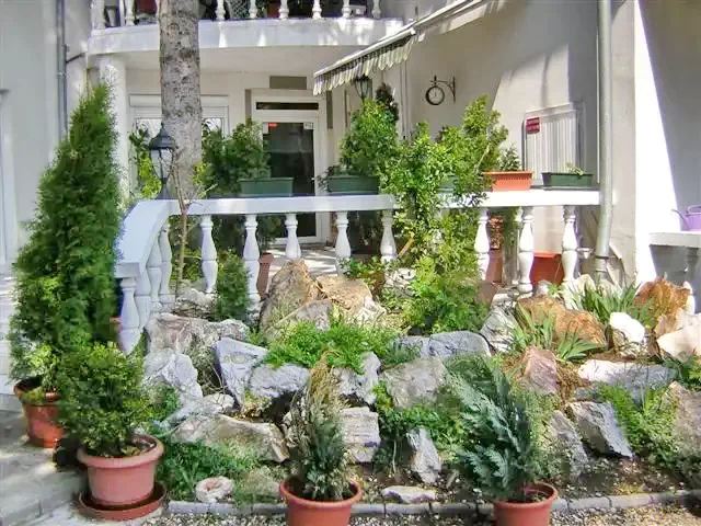 Mișcolț Cazare | Motel (K0764-33) Imaginea poate fi supusă drepturilor de autor. Se recomandă contactarea titularului drepturilor.