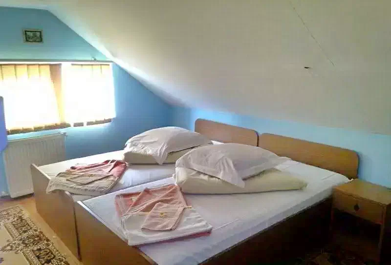 Brăduleț Cazare | Motel (K0712-9) Imaginea poate fi supusă drepturilor de autor. Se recomandă contactarea titularului drepturilor.