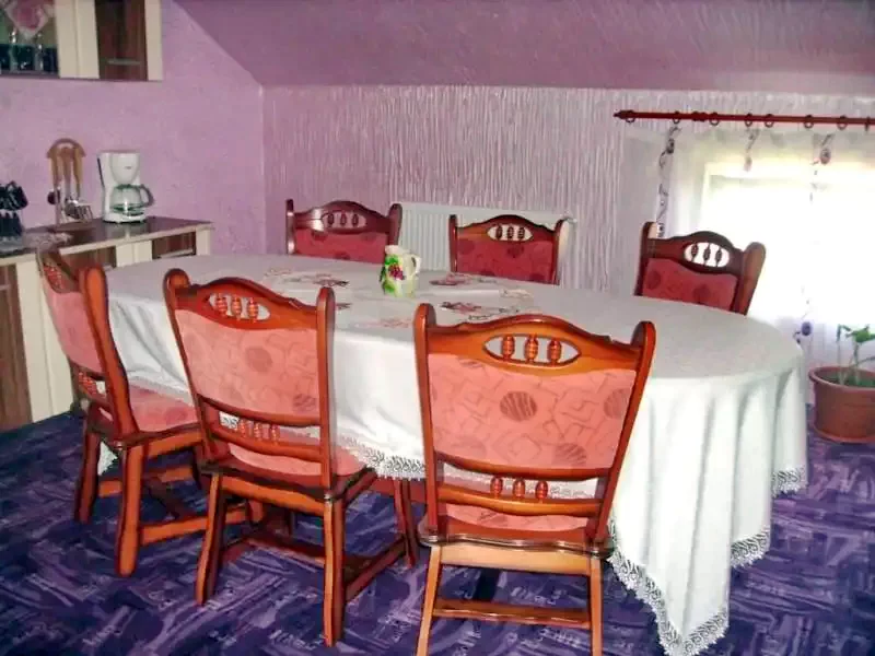  Szállás | Motel (K0660-4) A kép szerzői jogvédelem alatt állhat. Javasolt a kapcsolatfelvétel a jog tulajdonossal.