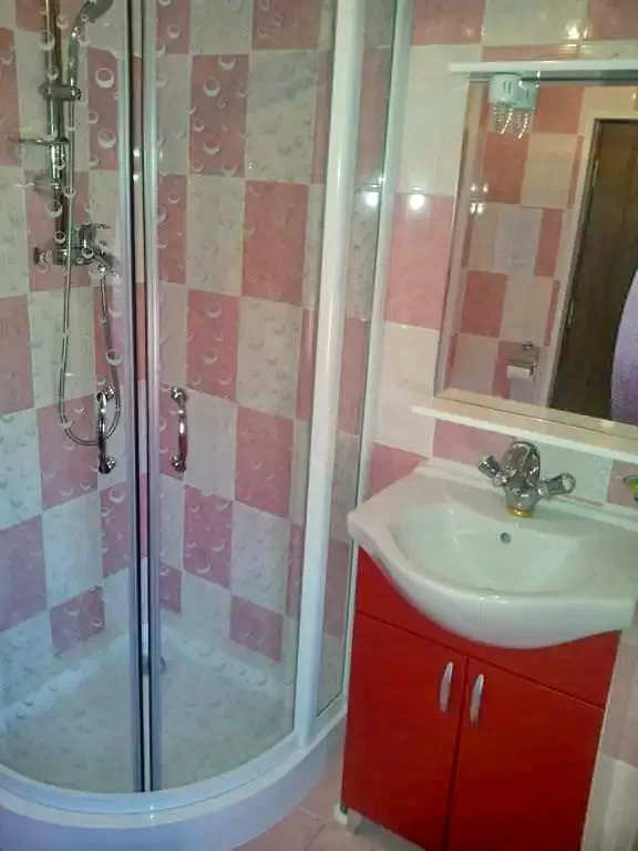 Frasin Cazare | Motel (K0660-9) Imaginea poate fi supusă drepturilor de autor. Se recomandă contactarea titularului drepturilor.