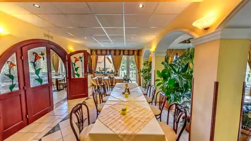 Mișcolț Cazare | Pensiune turistică (K0849-14) Imaginea poate fi supusă drepturilor de autor. Se recomandă contactarea titularului drepturilor.