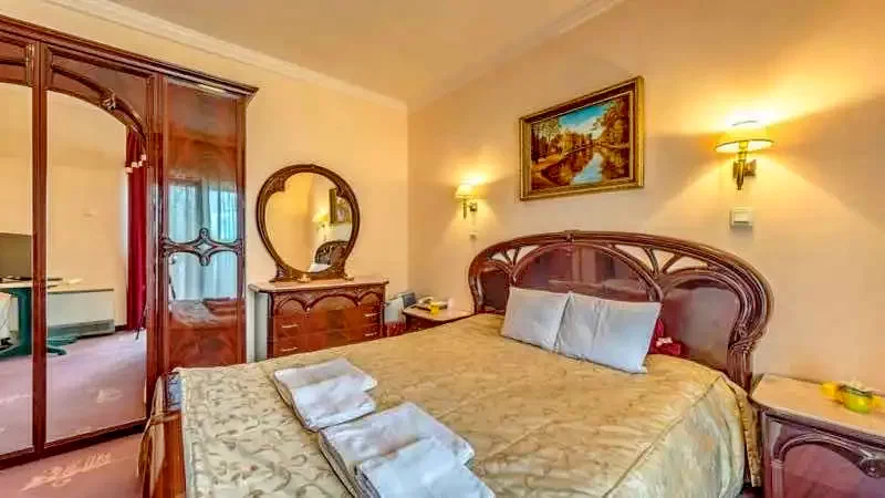 Mișcolț Cazare | Pensiune turistică (K0849-18) Imaginea poate fi supusă drepturilor de autor. Se recomandă contactarea titularului drepturilor.