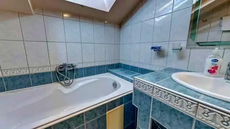 Mișcolț Cazare | Pensiune turistică (K0849-21) Imaginea poate fi supusă drepturilor de autor. Se recomandă contactarea titularului drepturilor.