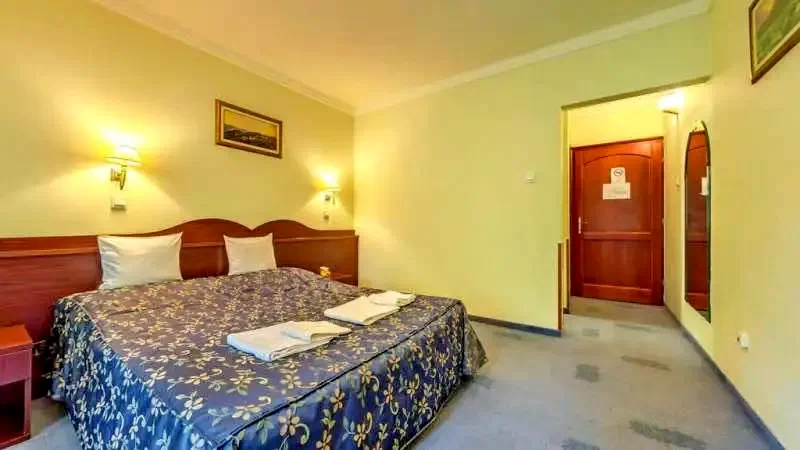 Mișcolț Cazare | Pensiune turistică (K0849-24) Imaginea poate fi supusă drepturilor de autor. Se recomandă contactarea titularului drepturilor.