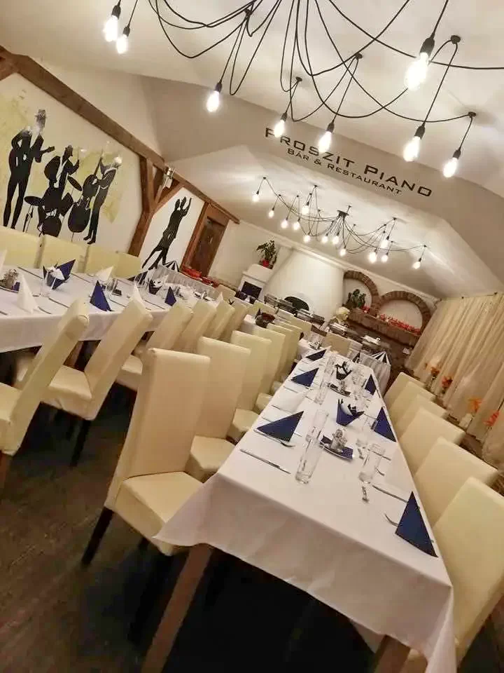 Hajdúszoboszló Cazare | Motel (K1021-1) Imaginea poate fi supusă drepturilor de autor. Se recomandă contactarea titularului drepturilor.