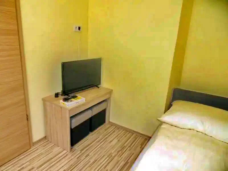  Cazare | Motel (K1327-13) Imaginea poate fi supusă drepturilor de autor. Se recomandă contactarea titularului drepturilor.