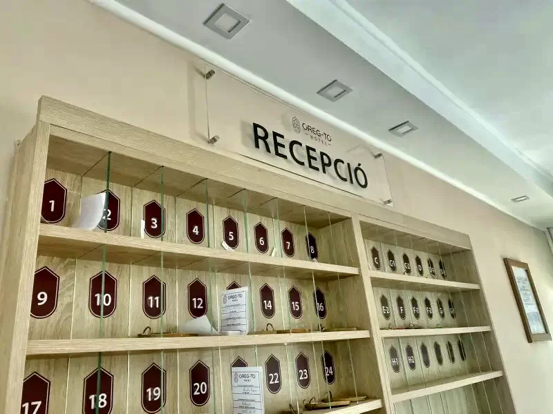 Tata Szállás | Turisztikai panzió (K1085-2) A kép szerzői jogvédelem alatt állhat. Javasolt a kapcsolatfelvétel a jog tulajdonossal.