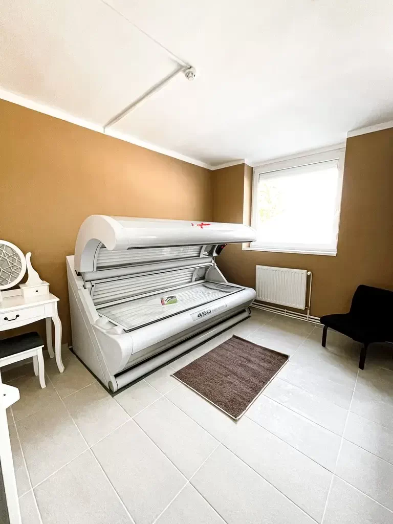 Tata Szállás | Turisztikai panzió (K1085-40) A kép szerzői jogvédelem alatt állhat. Javasolt a kapcsolatfelvétel a jog tulajdonossal.