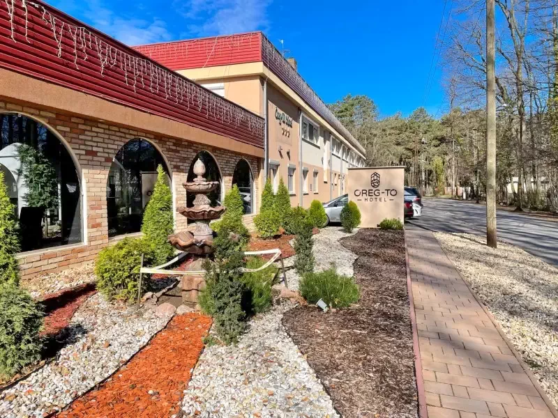 Tata Szállás | Turisztikai panzió (K1085-50) A kép szerzői jogvédelem alatt állhat. Javasolt a kapcsolatfelvétel a jog tulajdonossal.