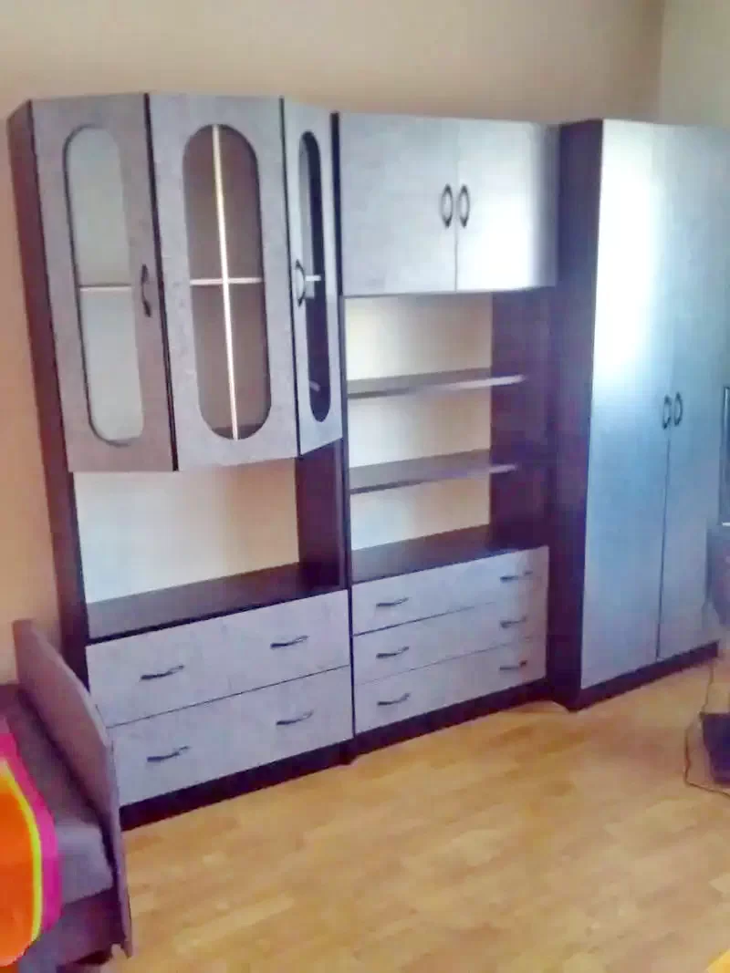  Cazare | Sat de vacanță (K0589-4) Imaginea poate fi supusă drepturilor de autor. Se recomandă contactarea titularului drepturilor.