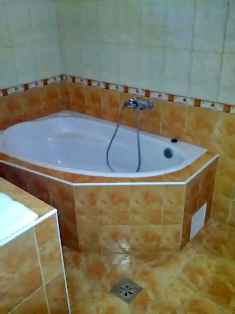  Cazare | Sat de vacanță (K0589-9) Imaginea poate fi supusă drepturilor de autor. Se recomandă contactarea titularului drepturilor.