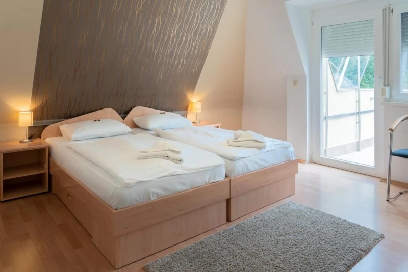  Cazare | Hotel**** (K1048-10) Imaginea poate fi supusă drepturilor de autor. Se recomandă contactarea titularului drepturilor.