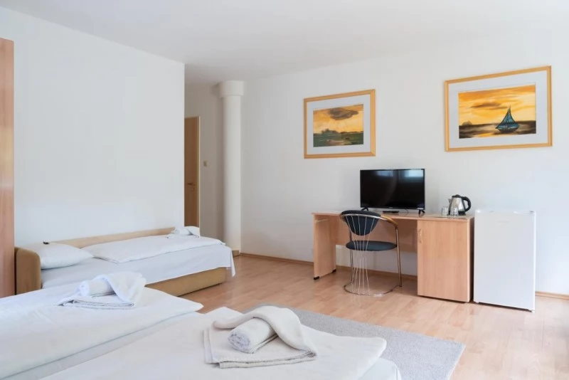  Cazare | Hotel**** (K1048-11) Imaginea poate fi supusă drepturilor de autor. Se recomandă contactarea titularului drepturilor.