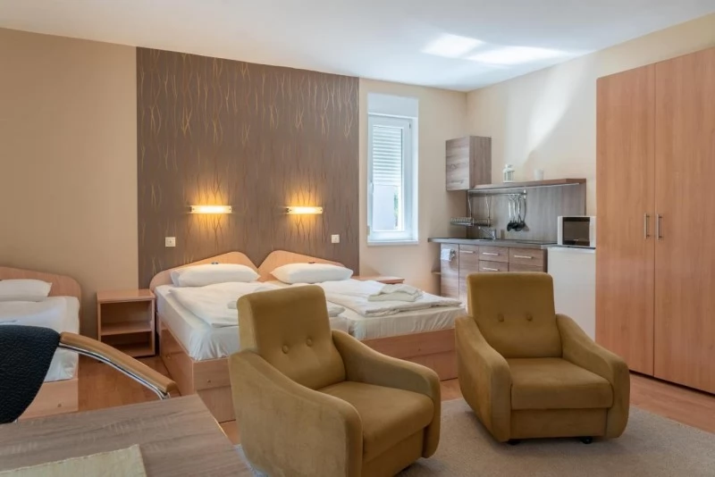  Cazare | Hotel**** (K1048-12) Imaginea poate fi supusă drepturilor de autor. Se recomandă contactarea titularului drepturilor.