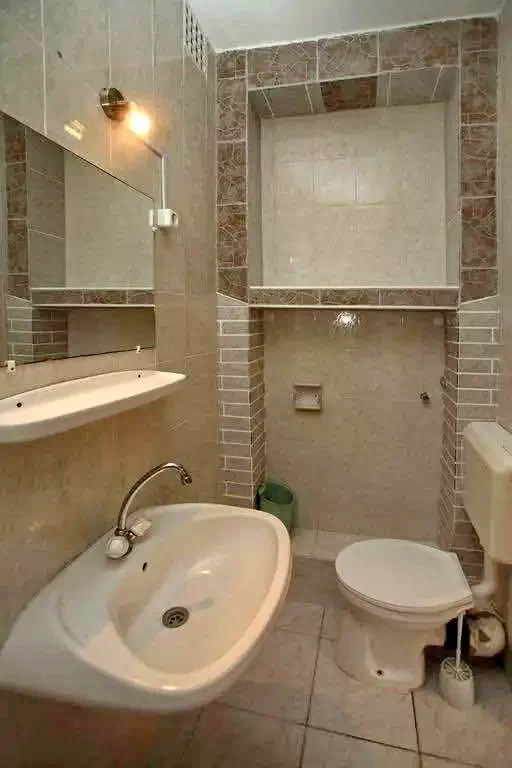 Eger Szállás | Motel (K0842-16) A kép szerzői jogvédelem alatt állhat. Javasolt a kapcsolatfelvétel a jog tulajdonossal.