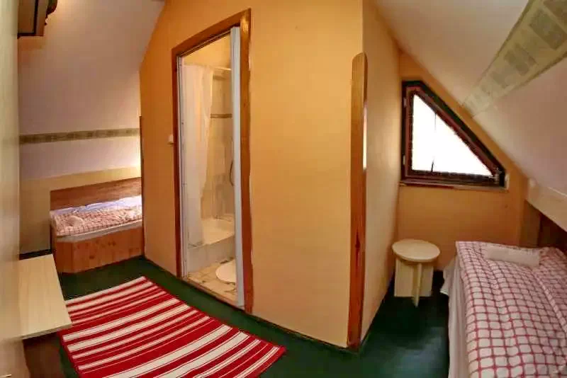 Eger Szállás | Motel (K0842-27) A kép szerzői jogvédelem alatt állhat. Javasolt a kapcsolatfelvétel a jog tulajdonossal.