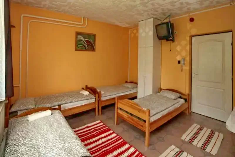 Eger Szállás | Motel (K0842-28) A kép szerzői jogvédelem alatt állhat. Javasolt a kapcsolatfelvétel a jog tulajdonossal.