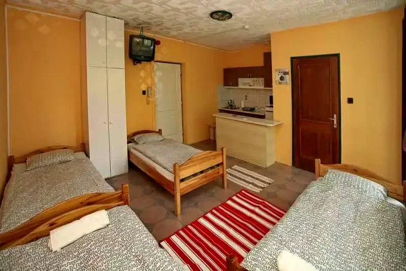 Eger Szállás | Motel (K0842-29) A kép szerzői jogvédelem alatt állhat. Javasolt a kapcsolatfelvétel a jog tulajdonossal.