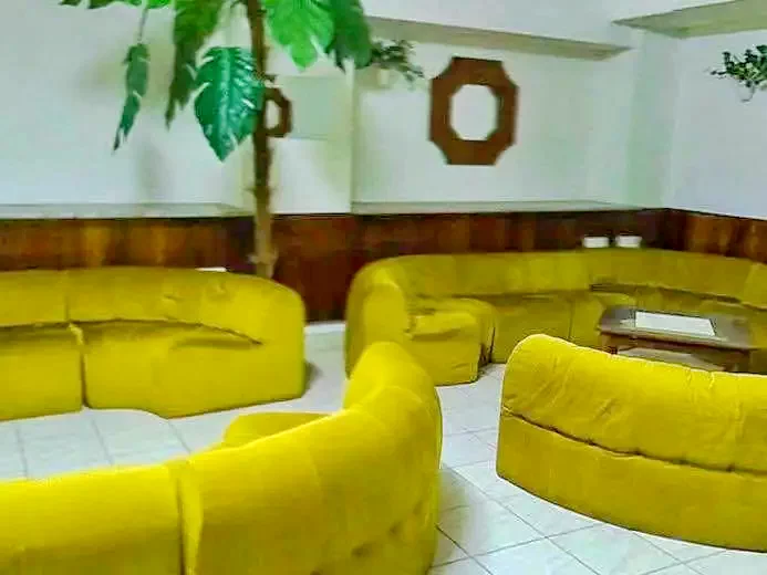  Cazare | Hotel*** (K0840-2) Imaginea poate fi supusă drepturilor de autor. Se recomandă contactarea titularului drepturilor.