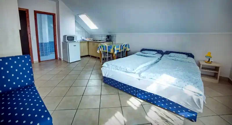 Hajdúszoboszló Szállás | Üdülőfalu (K0791-2) A kép szerzői jogvédelem alatt állhat. Javasolt a kapcsolatfelvétel a jog tulajdonossal.