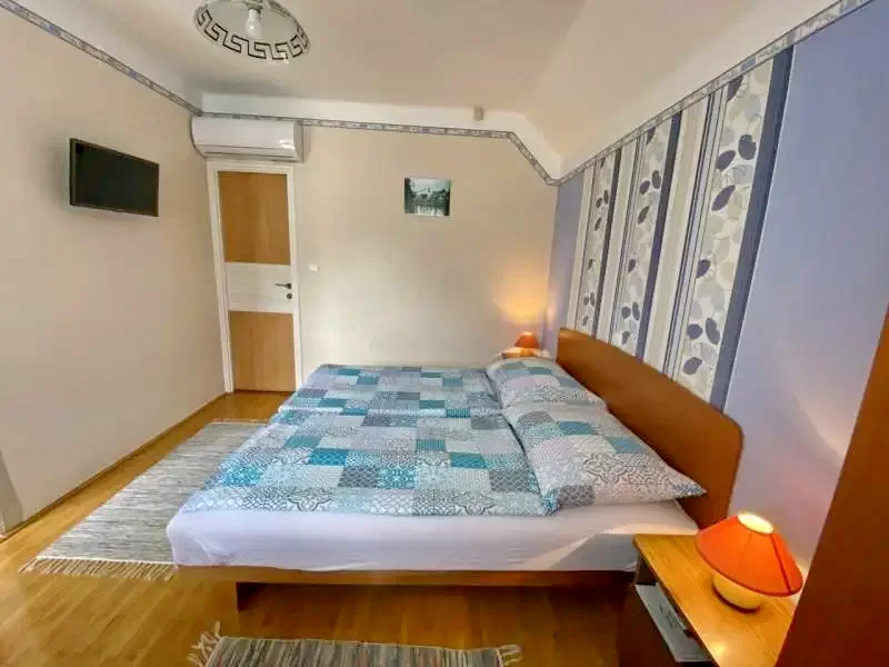 Hajdúszoboszló Szállás | Motel (K0671-9) A kép szerzői jogvédelem alatt állhat. Javasolt a kapcsolatfelvétel a jog tulajdonossal.