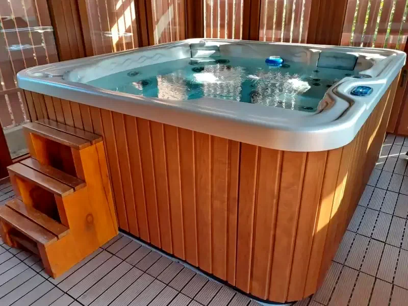  Cazare | Hotel**** (K0844-1) Imaginea poate fi supusă drepturilor de autor. Se recomandă contactarea titularului drepturilor.