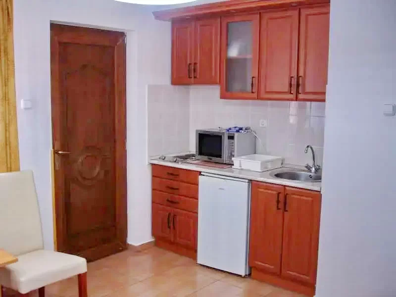  Cazare | Hotel**** (K0844-10) Imaginea poate fi supusă drepturilor de autor. Se recomandă contactarea titularului drepturilor.