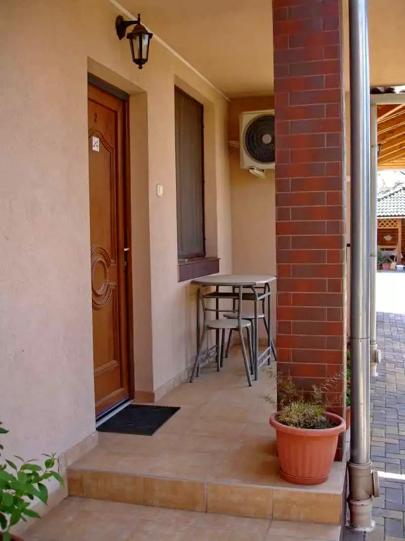  Cazare | Hotel**** (K0844-15) Imaginea poate fi supusă drepturilor de autor. Se recomandă contactarea titularului drepturilor.