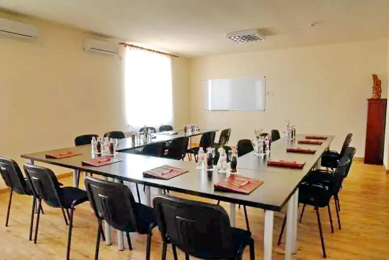 Vecsés Szállás | Turisztikai panzió (K1050-1) A kép szerzői jogvédelem alatt állhat. Javasolt a kapcsolatfelvétel a jog tulajdonossal.