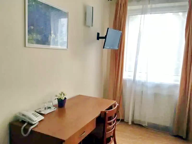  Cazare | Pensiune turistică (K1050-7) Imaginea poate fi supusă drepturilor de autor. Se recomandă contactarea titularului drepturilor.