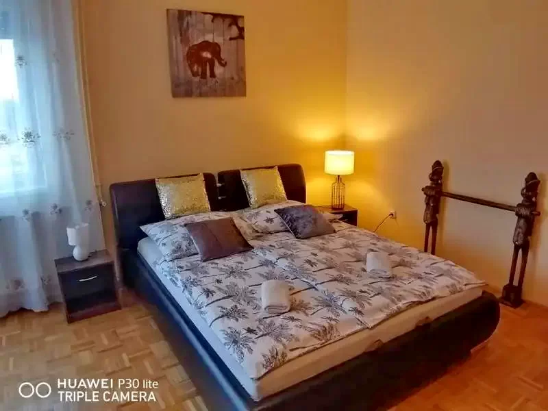 Hajdúszoboszló Szállás | Bungalow (K1164-4) A kép szerzői jogvédelem alatt állhat. Javasolt a kapcsolatfelvétel a jog tulajdonossal.