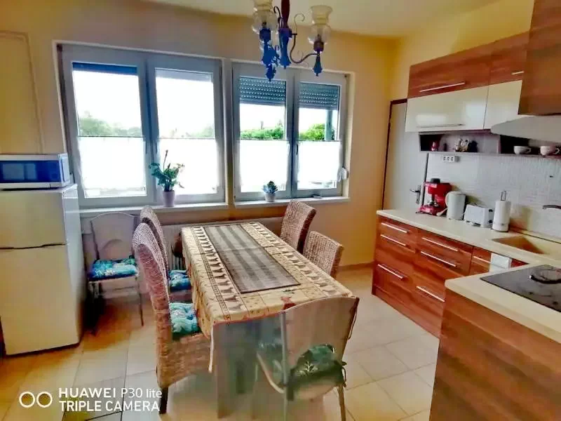 Hajdúszoboszló Szállás | Bungalow (K1164-6) A kép szerzői jogvédelem alatt állhat. Javasolt a kapcsolatfelvétel a jog tulajdonossal.