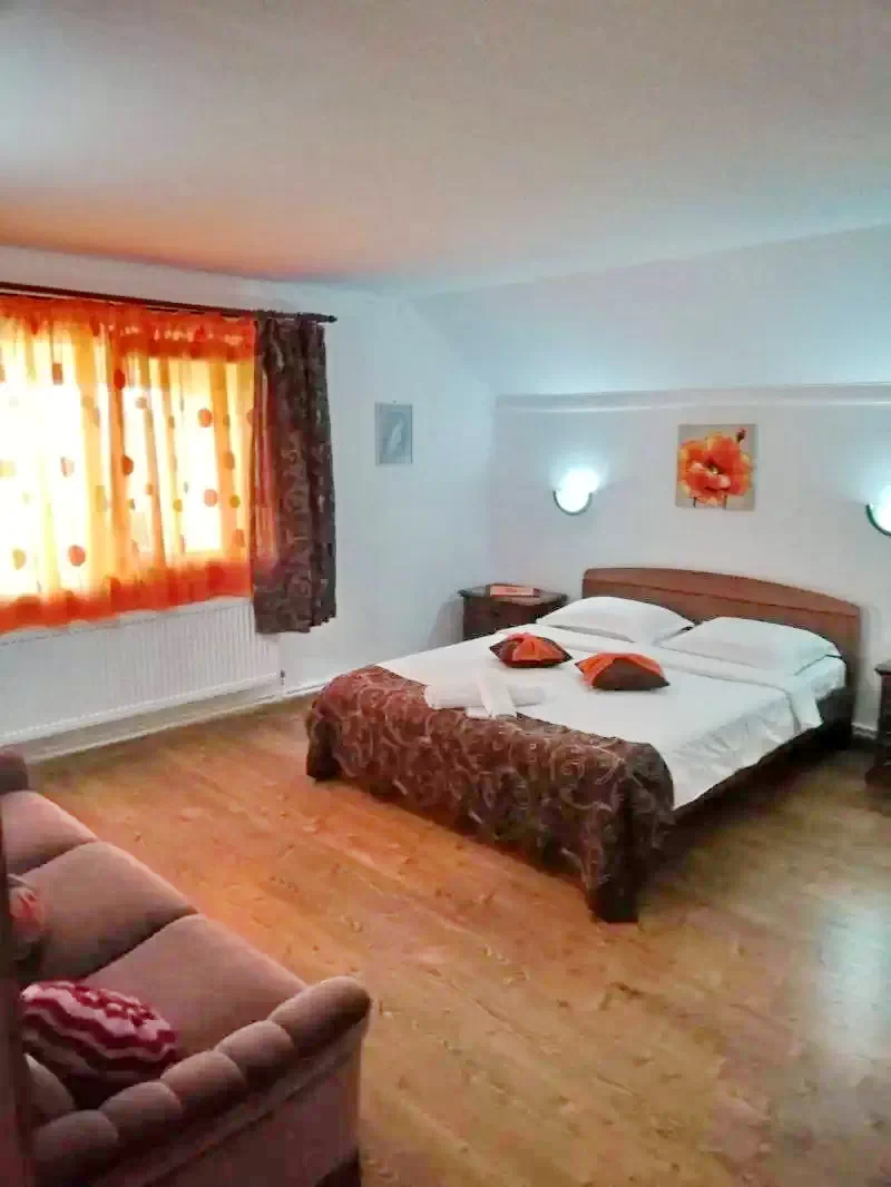 Tulcea Cazare | Motel (K1312-10) Imaginea poate fi supusă drepturilor de autor. Se recomandă contactarea titularului drepturilor.