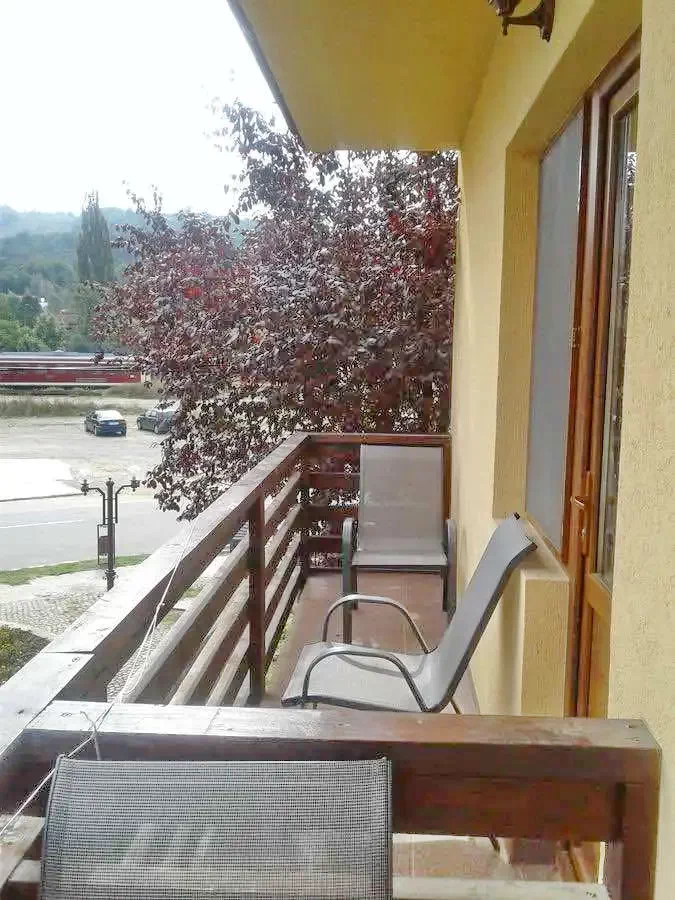  Szállás | Kemping / turistapihenő (K0550-22) A kép szerzői jogvédelem alatt állhat. Javasolt a kapcsolatfelvétel a jog tulajdonossal.