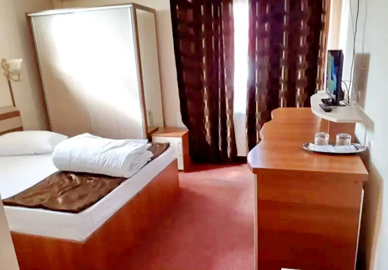  Szállás | Kemping / turistapihenő (K0550-28) A kép szerzői jogvédelem alatt állhat. Javasolt a kapcsolatfelvétel a jog tulajdonossal.